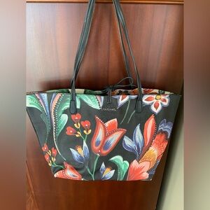 Desigual Kora Capri REVERSIBLE handbag Tote Watercolor Floral Black & White